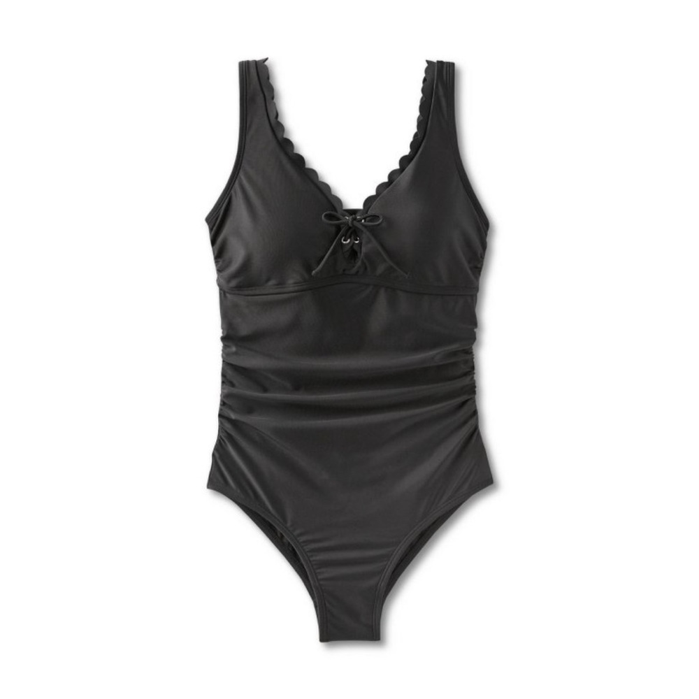 Black scalloped trim swim suit
